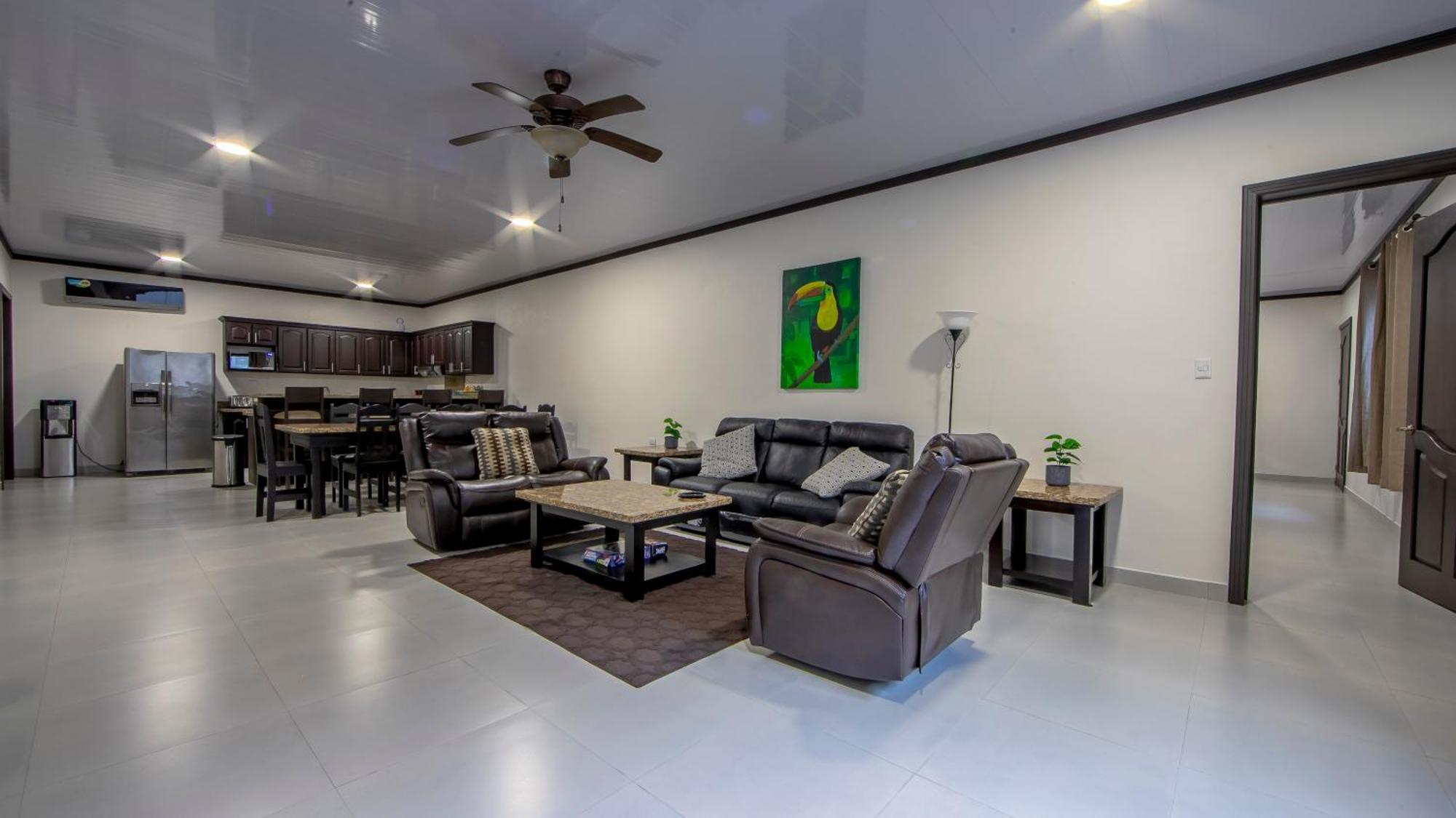 Serenity Rainforest Condos ラ・フォルトゥナ エクステリア 写真