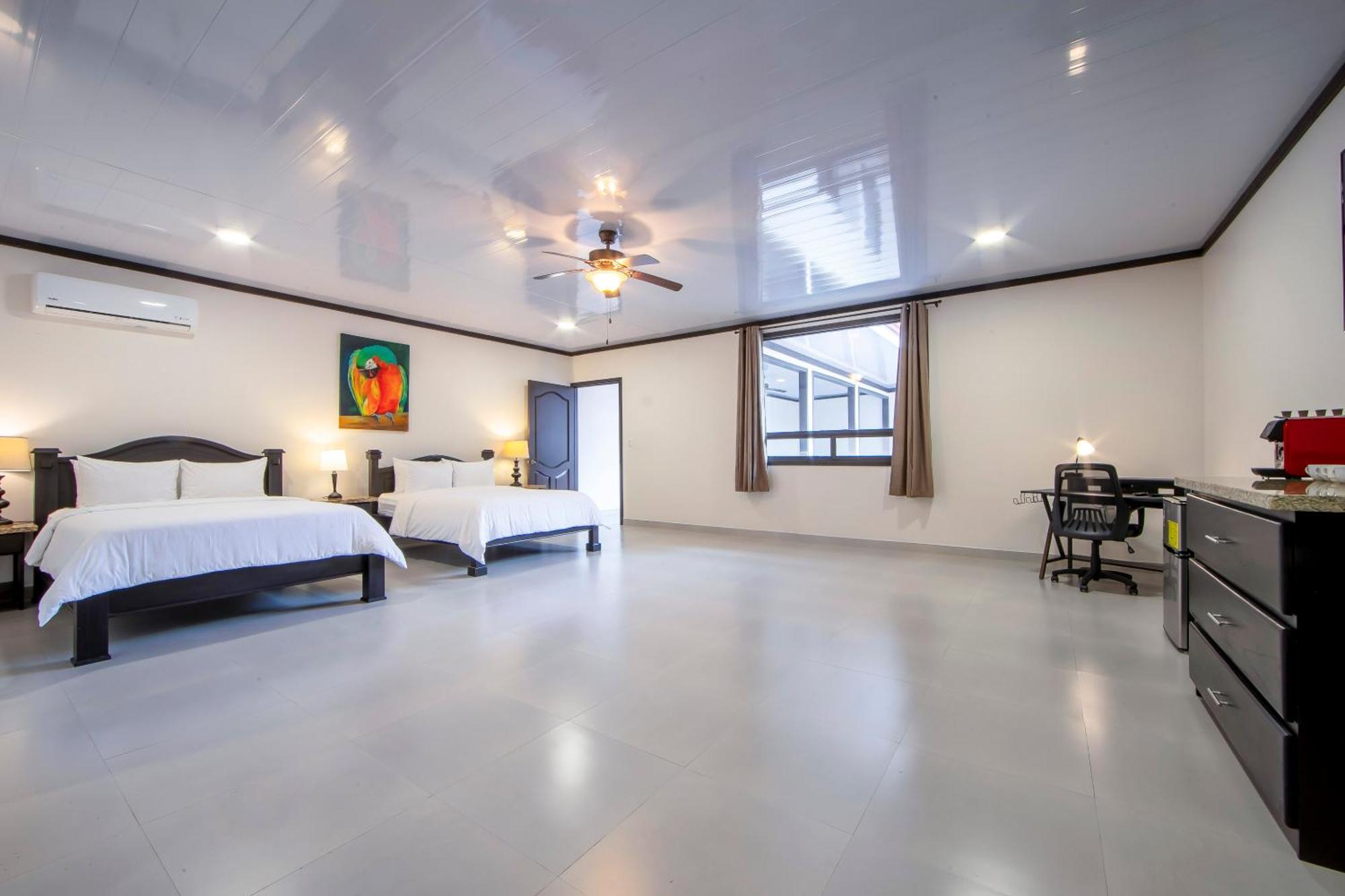 Serenity Rainforest Condos ラ・フォルトゥナ エクステリア 写真